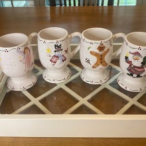 Set of 4 Cosmos Gifts Pedestal Mugs
